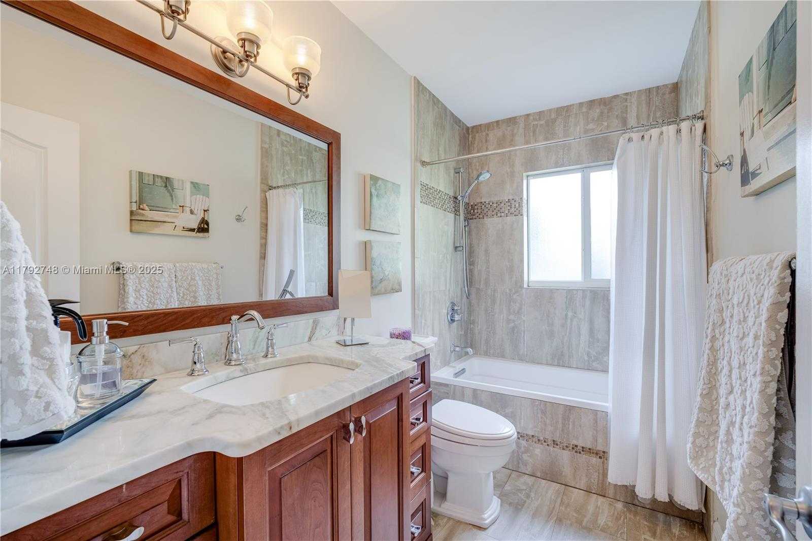 Small Image of 6860 SOUTH WEST 128TH ST, Pinecrest Number 21
