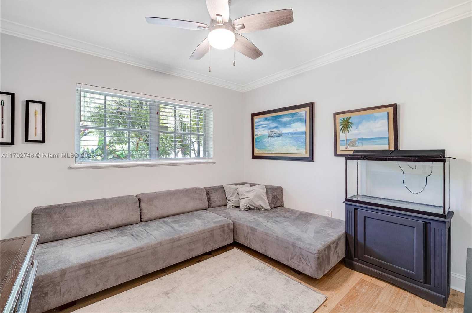 Small Image of 6860 SOUTH WEST 128TH ST, Pinecrest Number 22