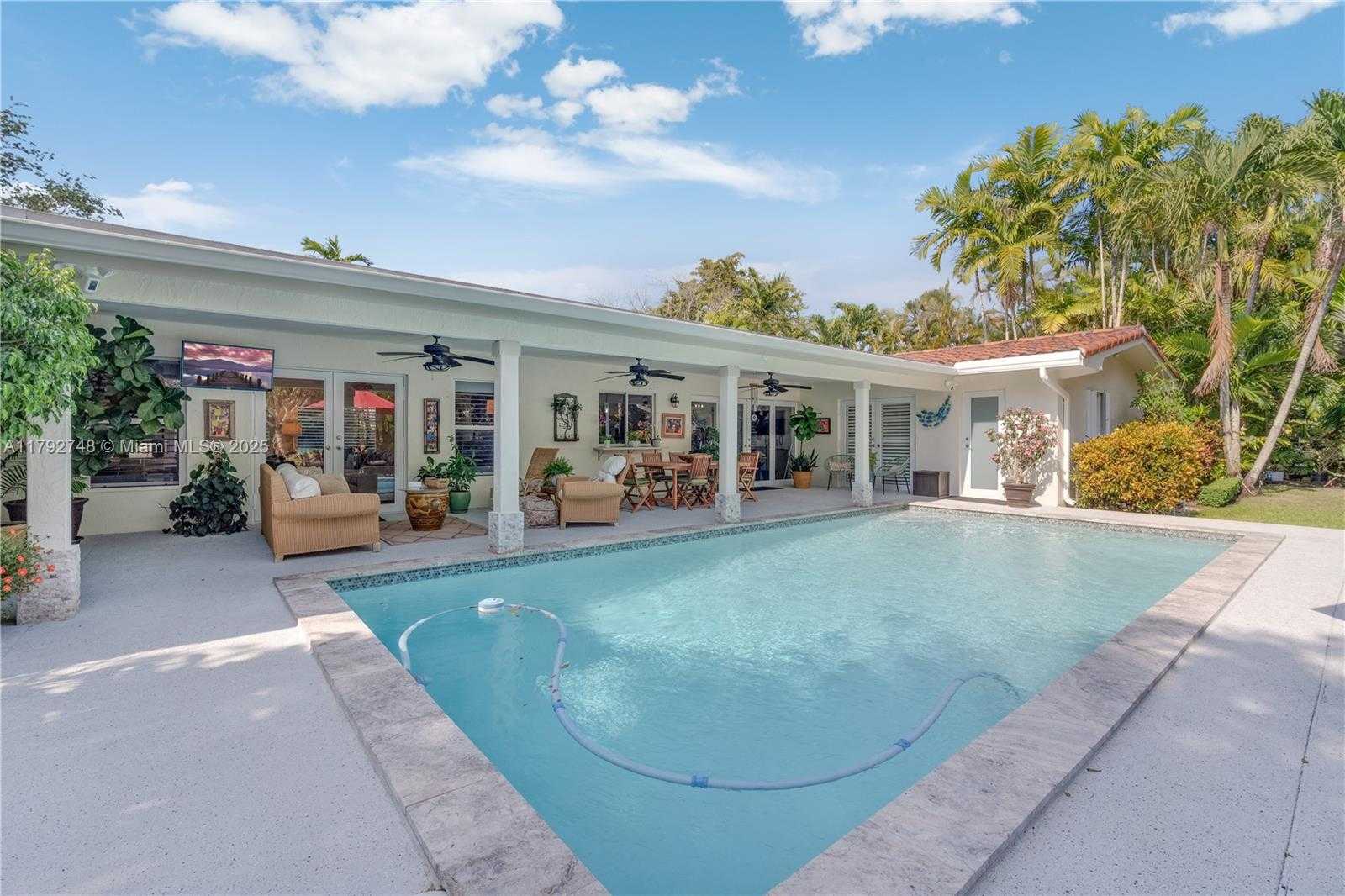 Small Image of 6860 SOUTH WEST 128TH ST, Pinecrest Number 26