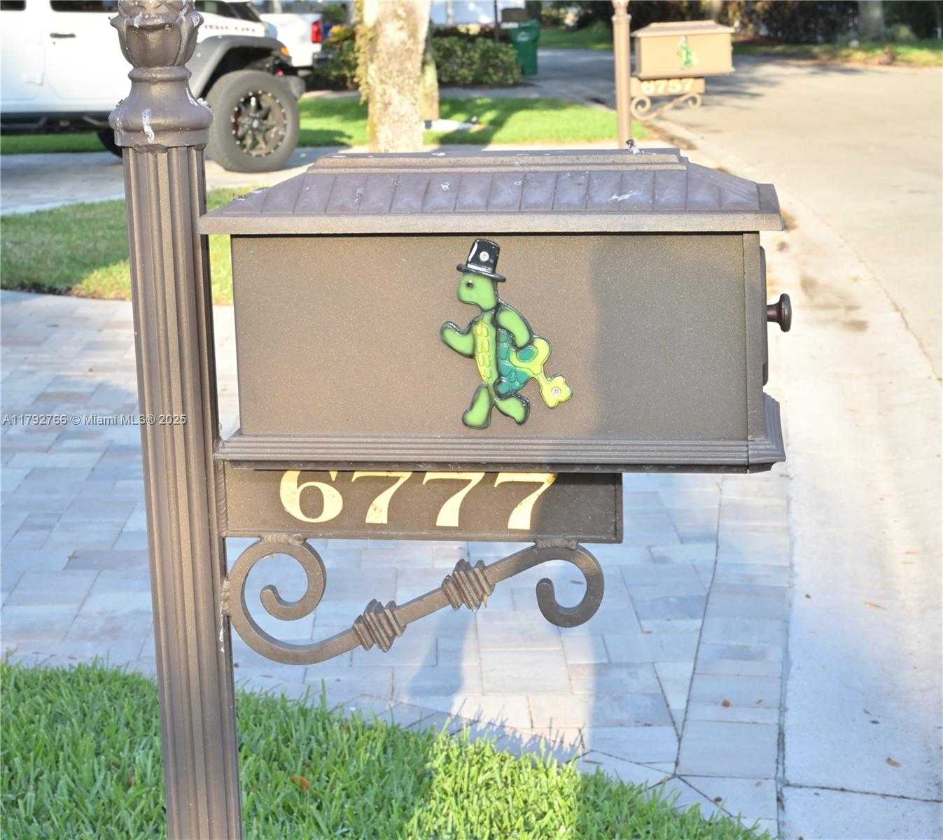 Small Image of 6777 NORTH WEST 44TH CT, Coral Springs Number 2