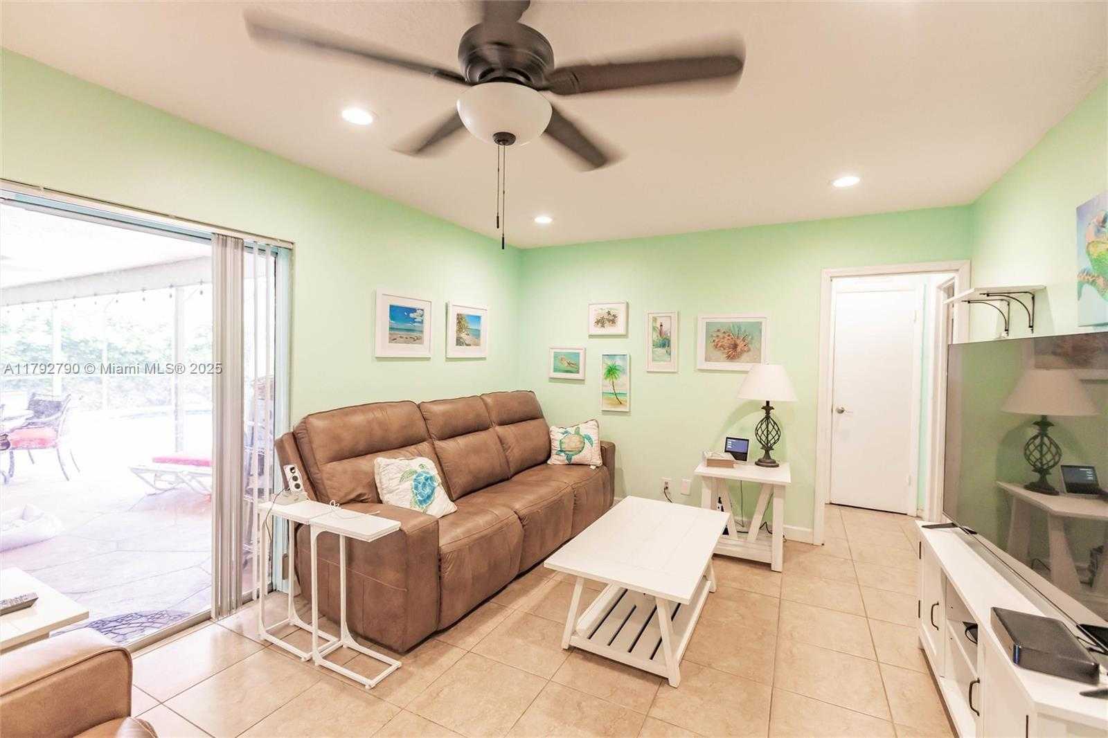 Small Image of 11560 NORTH WEST 26TH ST, Plantation Number 13