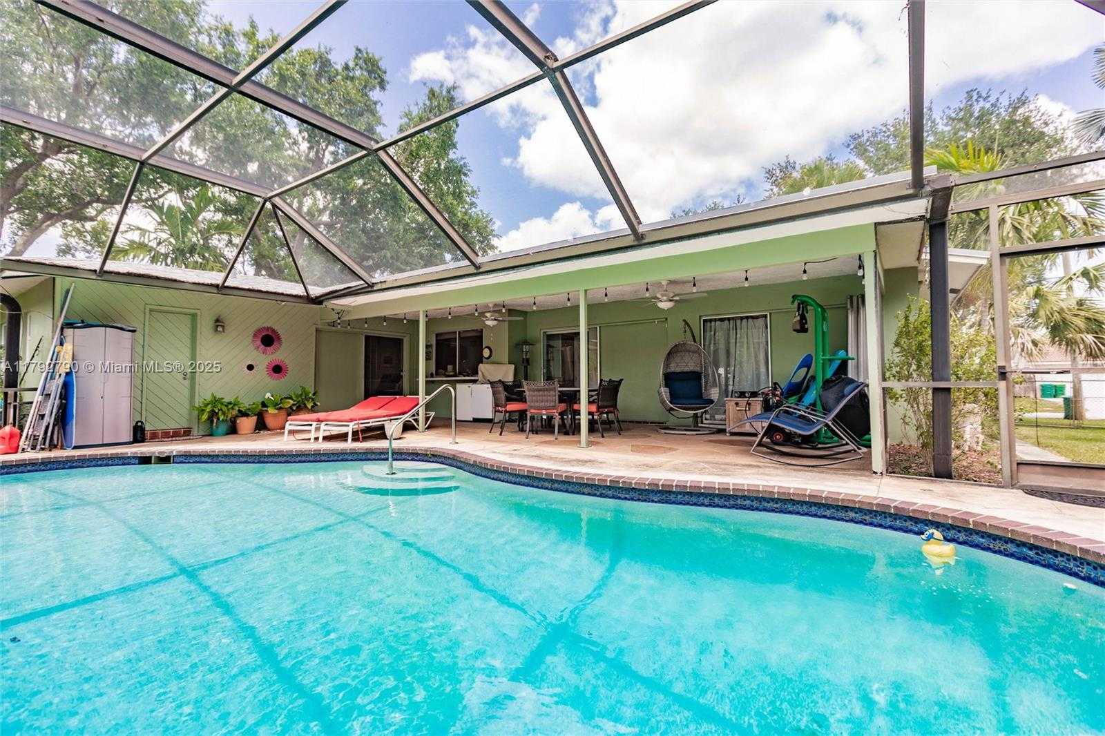 Small Image of 11560 NORTH WEST 26TH ST, Plantation Number 19