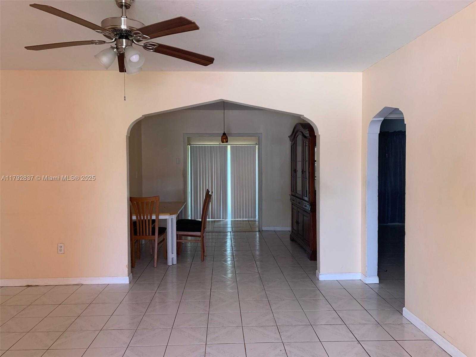 Small Image of 2381 SOUTH WEST 7TH ST, Miami Number 6