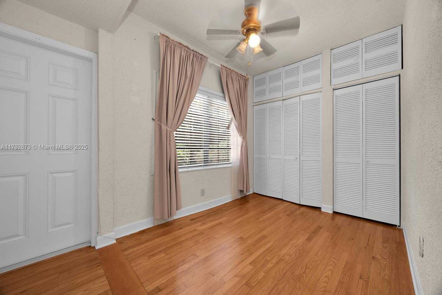 Small Image of 234 ALESIO AVE, Coral Gables Number 25