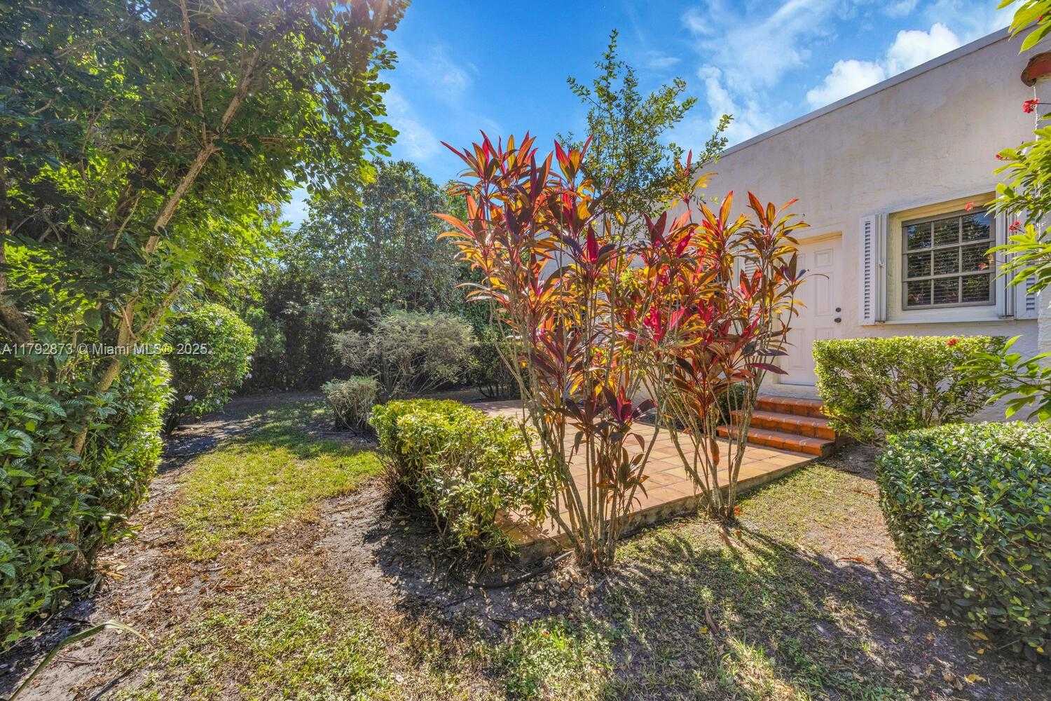 Small Image of 234 ALESIO AVE, Coral Gables Number 37