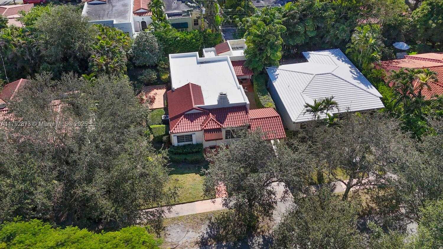 Small Image of 234 ALESIO AVE, Coral Gables Number 45