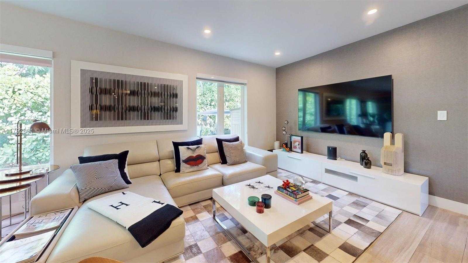 Small Image of 6600 SOUTH WEST 144TH ST, Coral Gables Number 23