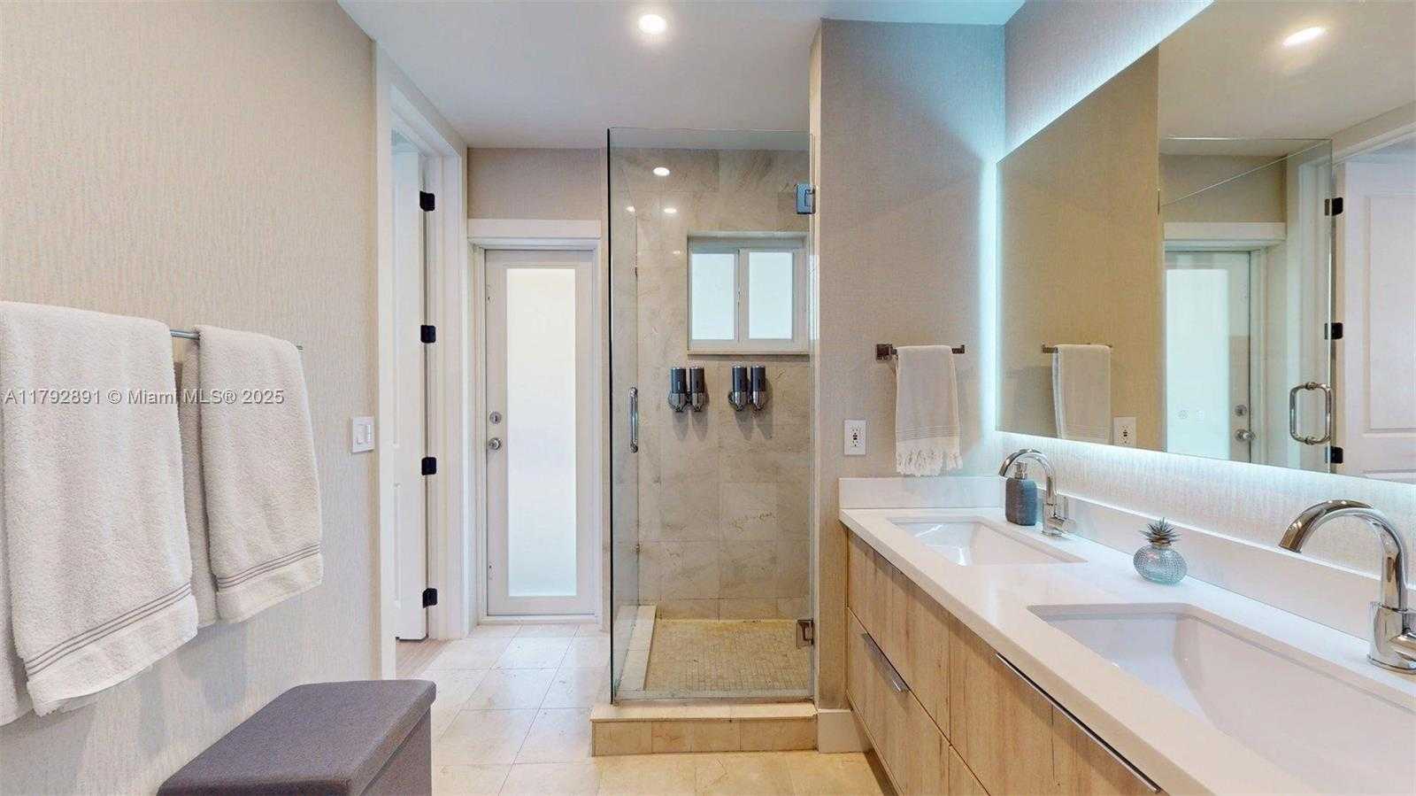 Small Image of 6600 SOUTH WEST 144TH ST, Coral Gables Number 53