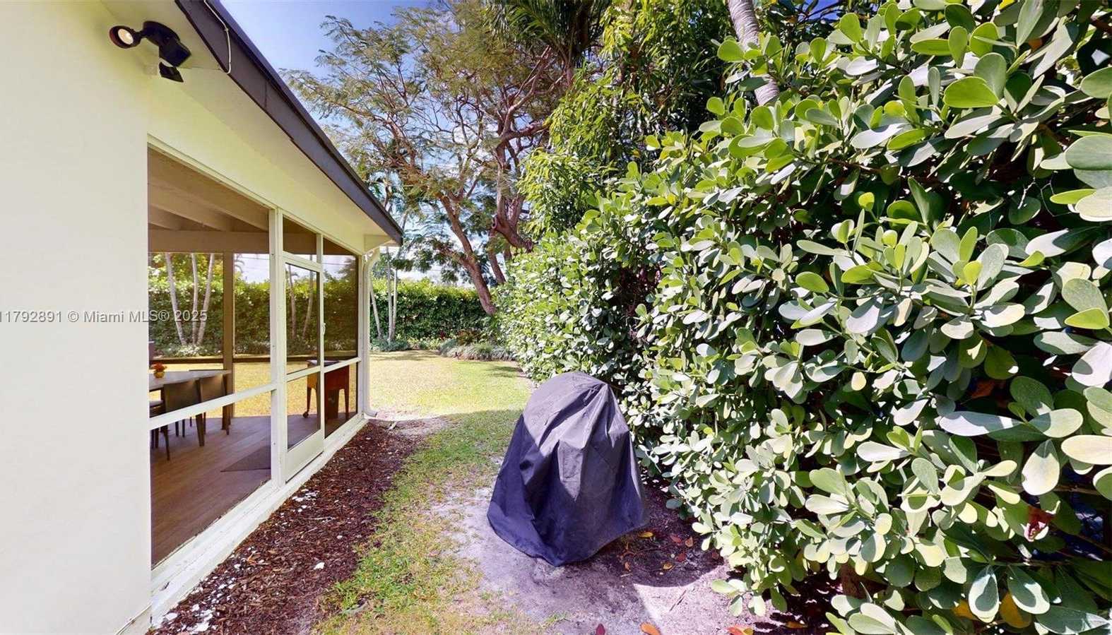 Small Image of 6600 SOUTH WEST 144TH ST, Coral Gables Number 56