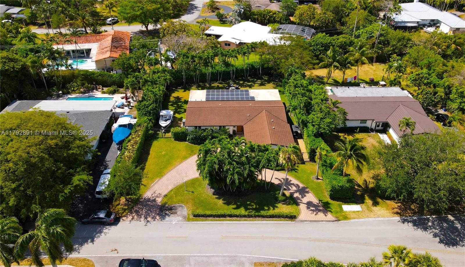Small Image of 6600 SOUTH WEST 144TH ST, Coral Gables Number 75