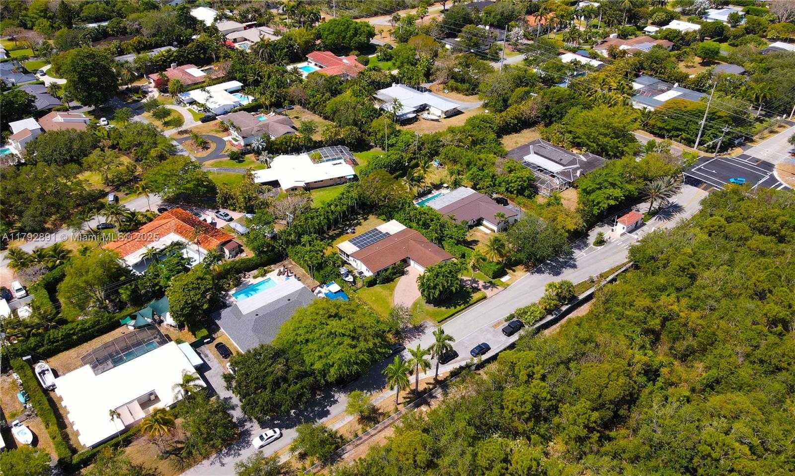 Small Image of 6600 SOUTH WEST 144TH ST, Coral Gables Number 80