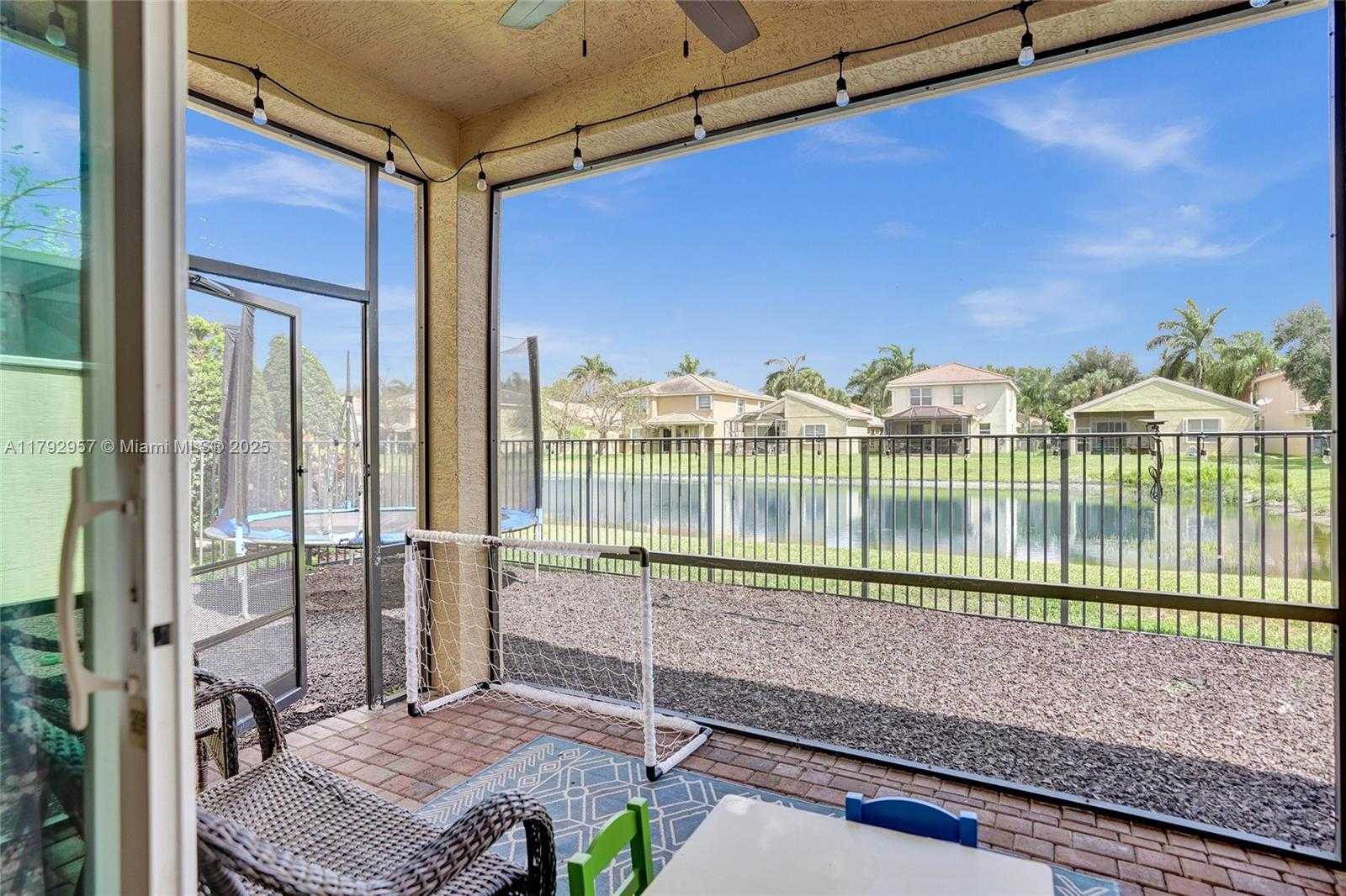 Small Image of 7643 CORKWOOD AVE, Boynton Beach Number 25