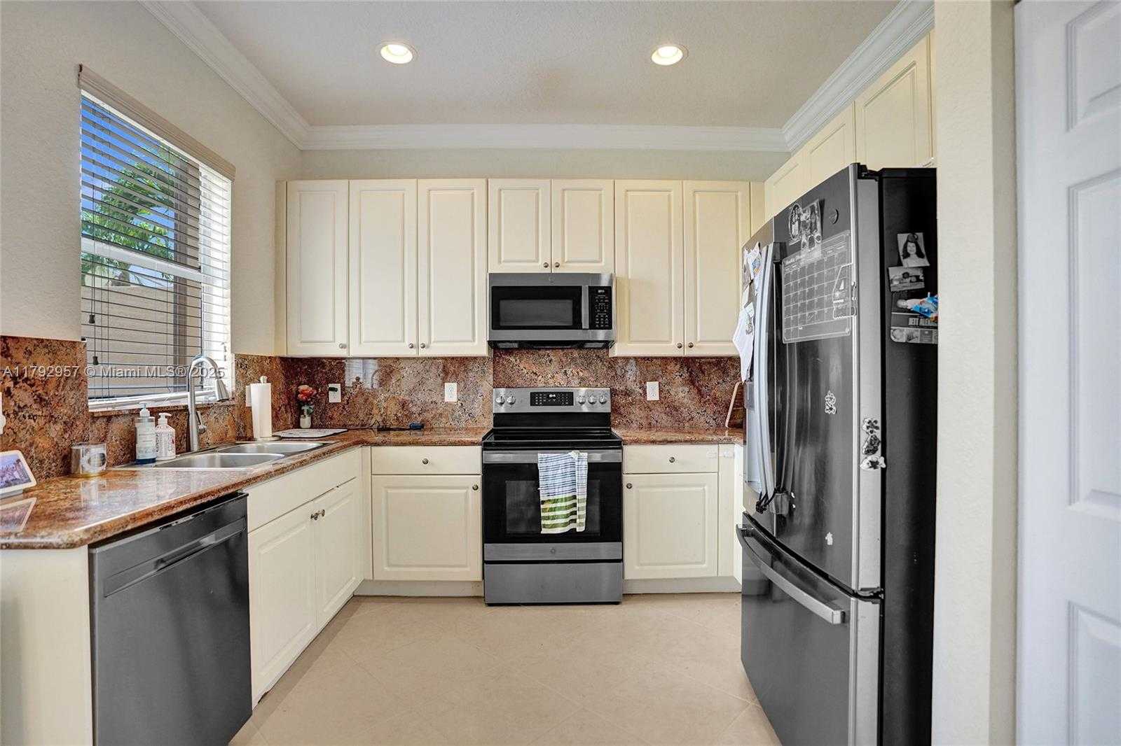 Small Image of 7643 CORKWOOD AVE, Boynton Beach Number 9