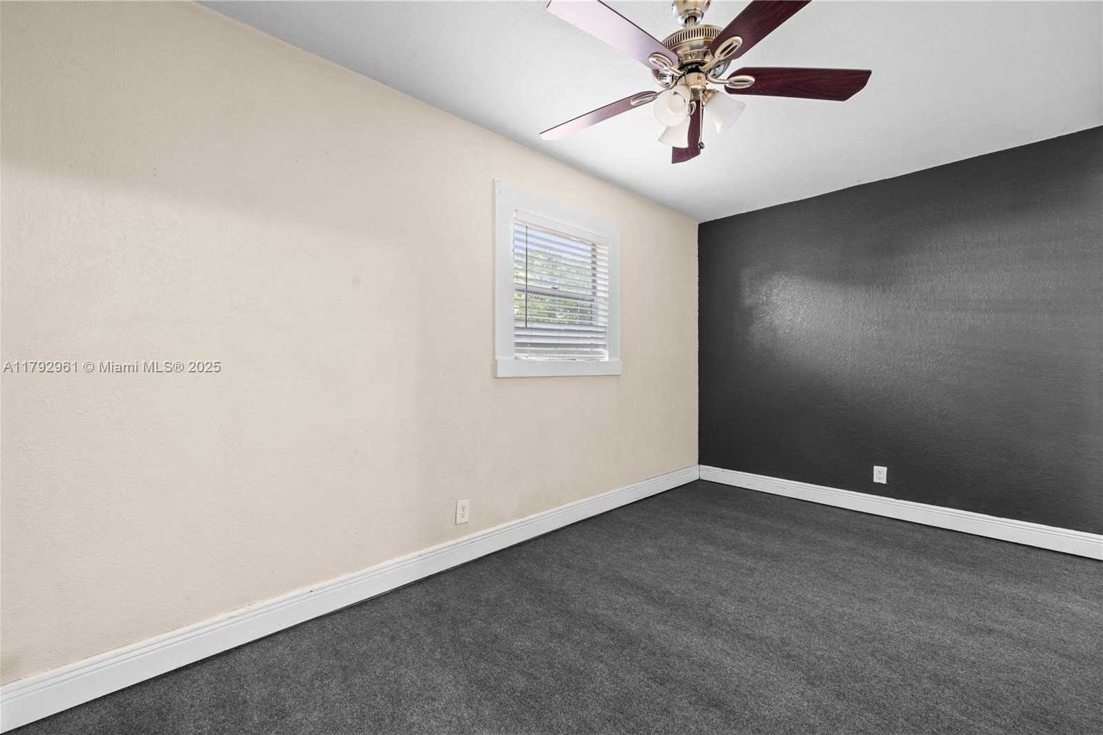 Small Image of 8170 SOUTH WEST 5TH ST, North Lauderdale Number 17