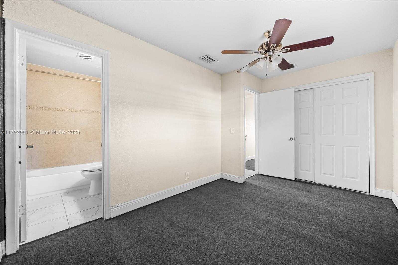 Small Image of 8170 SOUTH WEST 5TH ST, North Lauderdale Number 19
