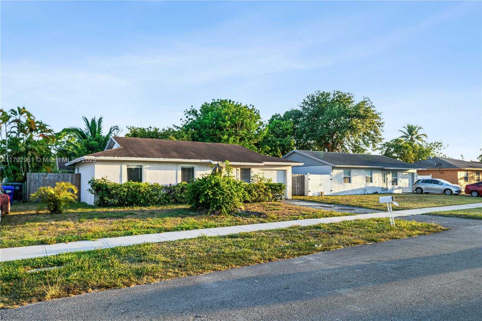 Small Image of 8170 SOUTH WEST 5TH ST, North Lauderdale Number 2