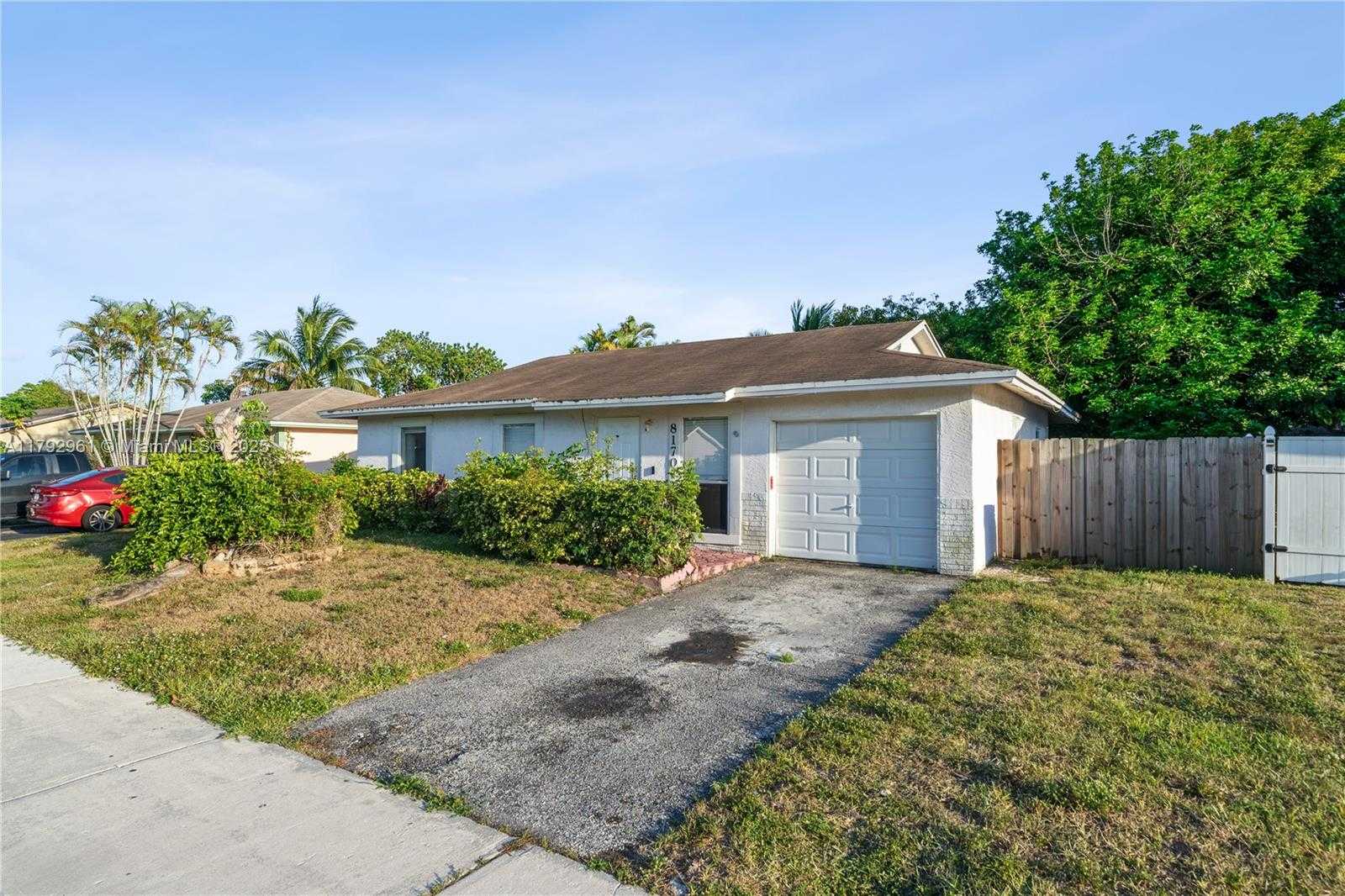 Small Image of 8170 SOUTH WEST 5TH ST, North Lauderdale Number 3