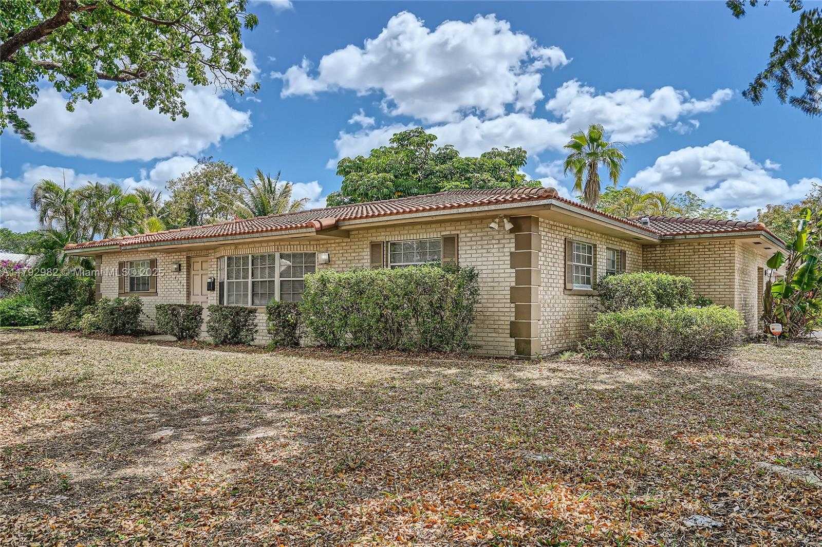 Small Image of 4109 NORTH WEST 79TH AVE, Coral Springs Number 2