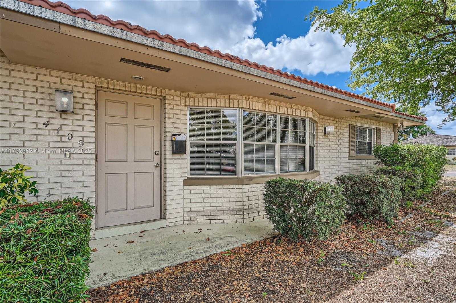 Small Image of 4109 NORTH WEST 79TH AVE, Coral Springs Number 3