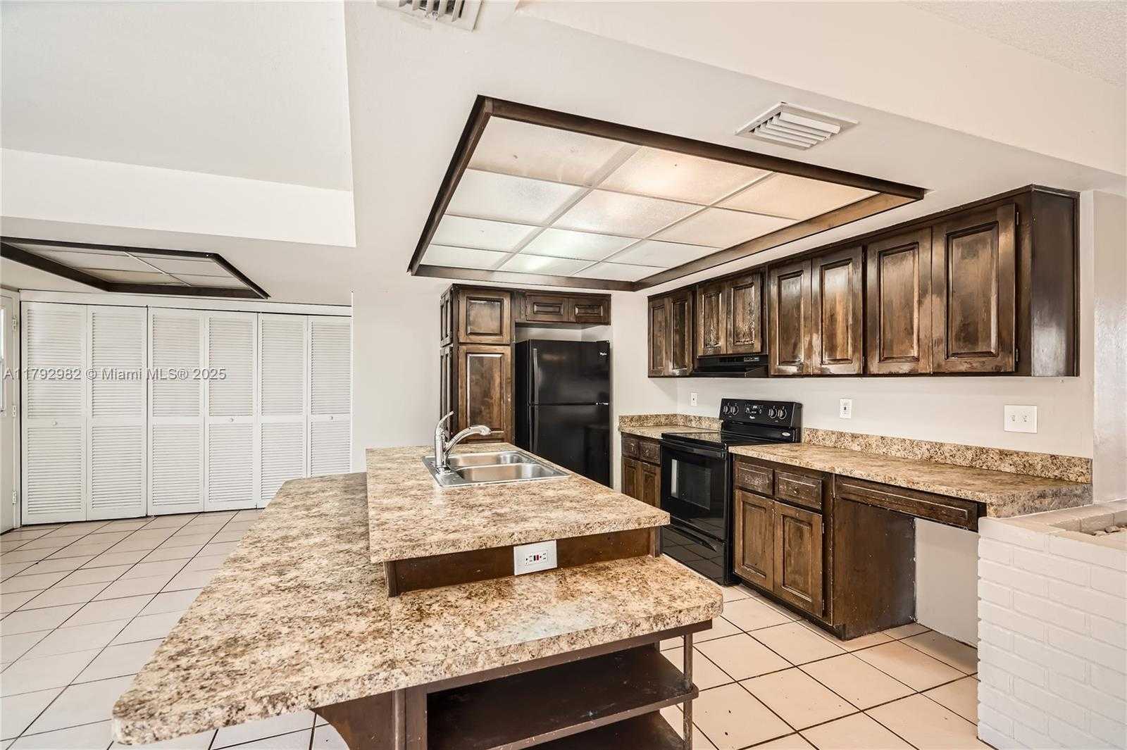 Small Image of 4109 NORTH WEST 79TH AVE, Coral Springs Number 7