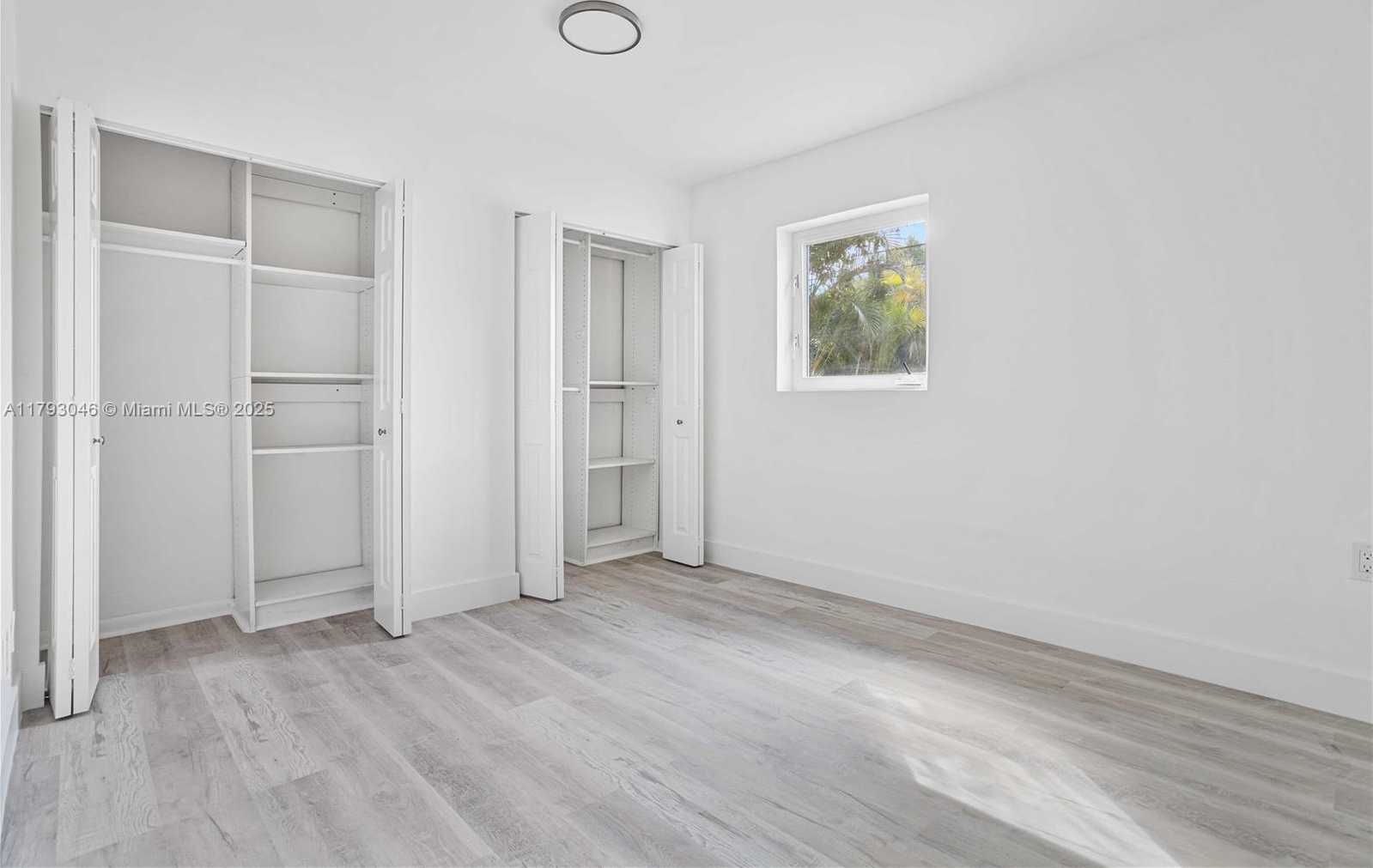 Small Image of 4157 SOUTH WEST 49TH CT, Dania Beach Number 25
