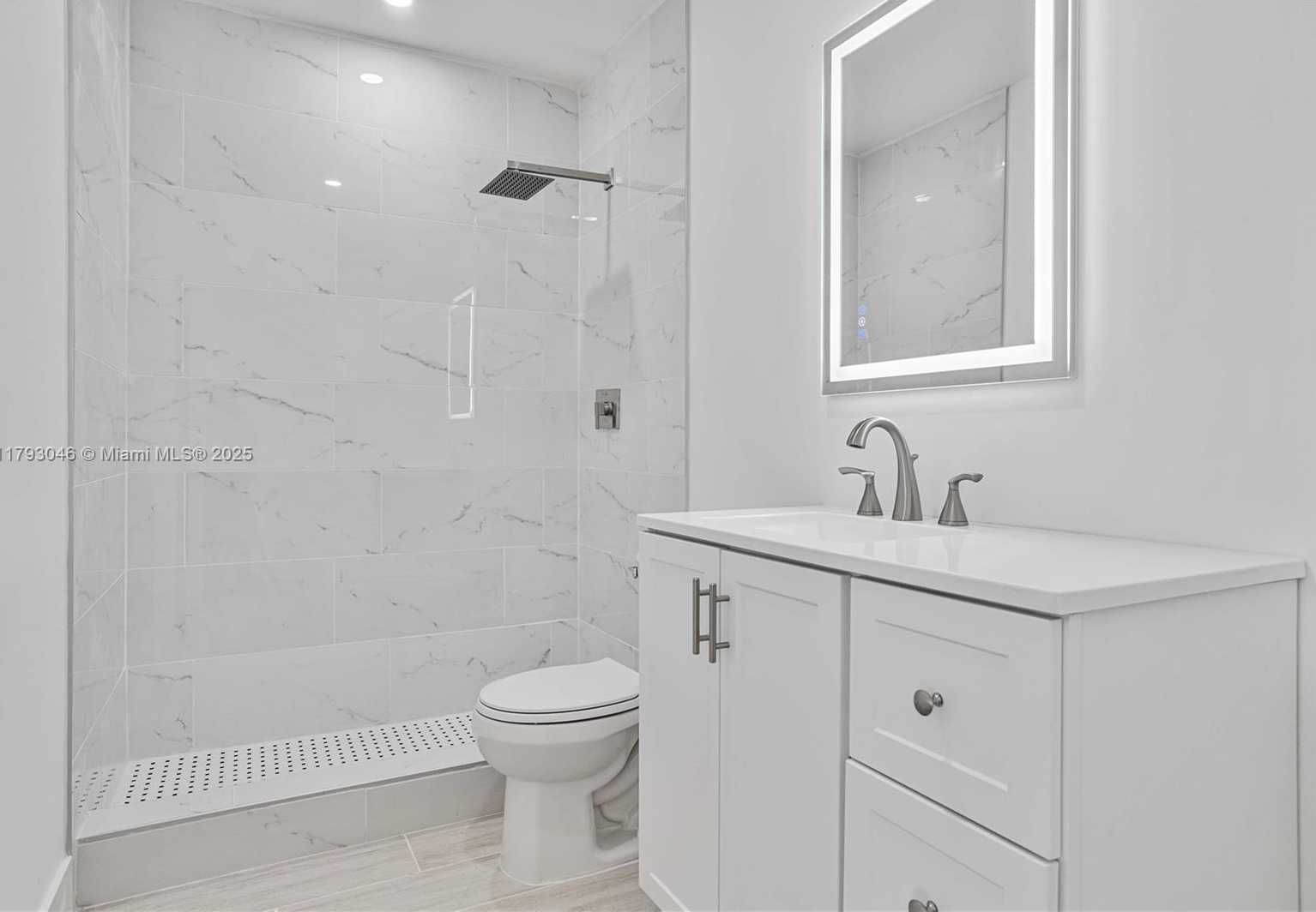 Small Image of 4157 SOUTH WEST 49TH CT, Dania Beach Number 26