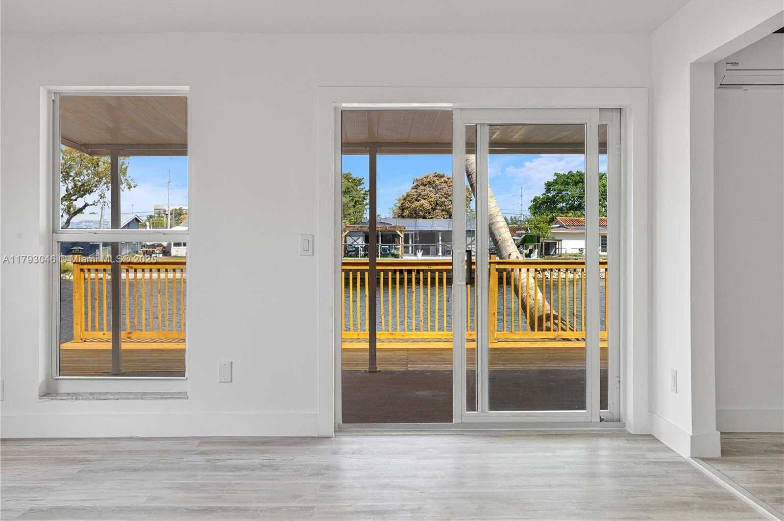 Small Image of 4157 SOUTH WEST 49TH CT, Dania Beach Number 7