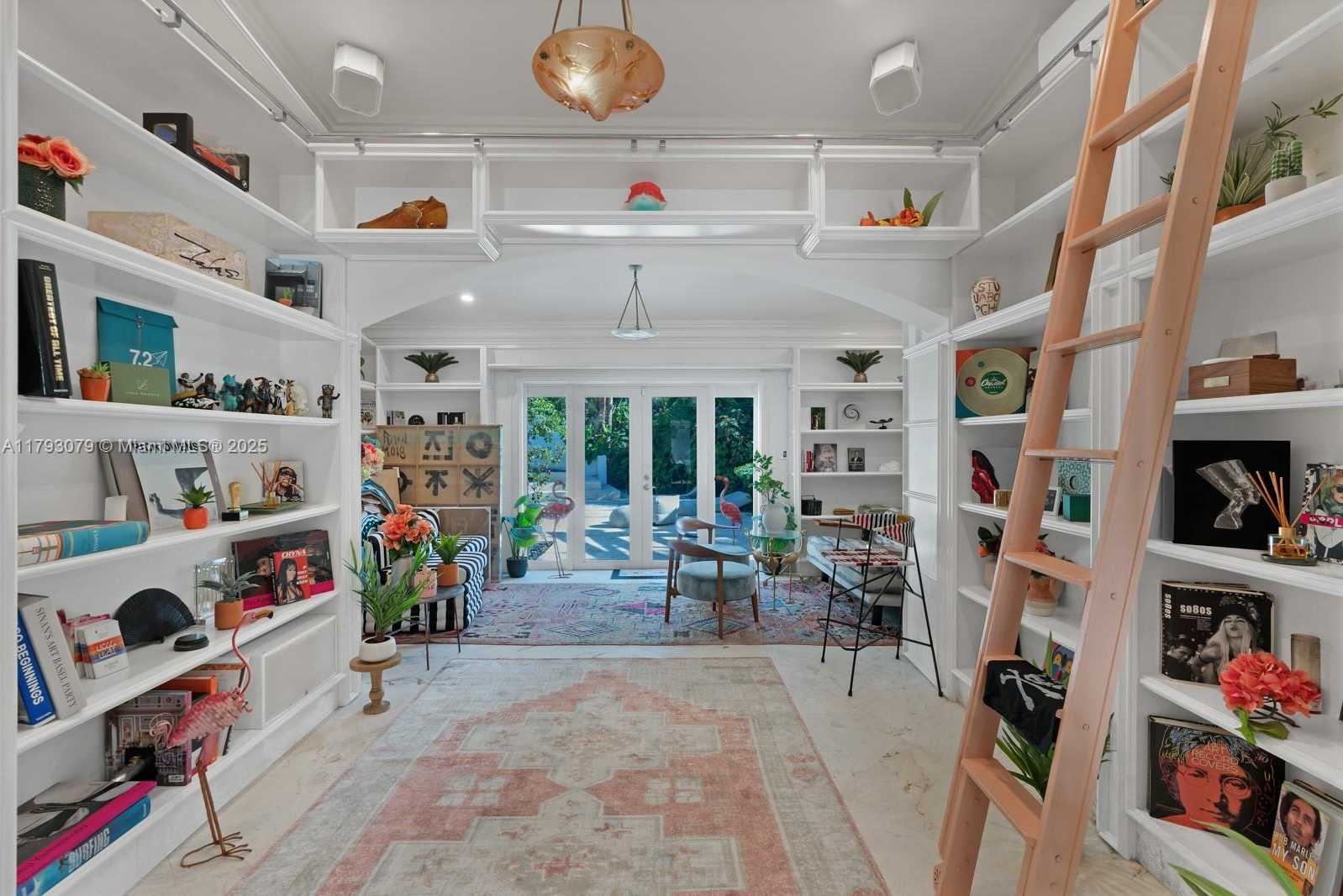 Small Image of 3026 FLAMINGO DR, Miami Beach Number 14