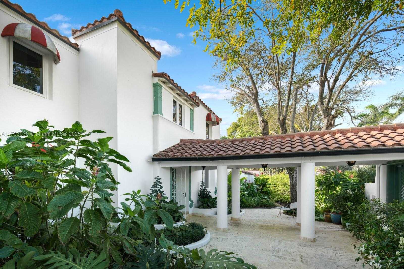 Small Image of 3026 FLAMINGO DR, Miami Beach Number 33