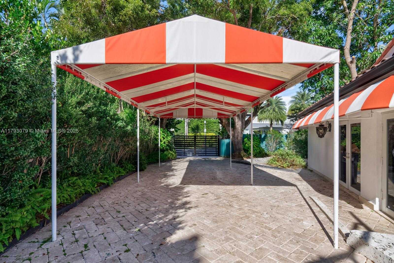 Small Image of 3026 FLAMINGO DR, Miami Beach Number 35