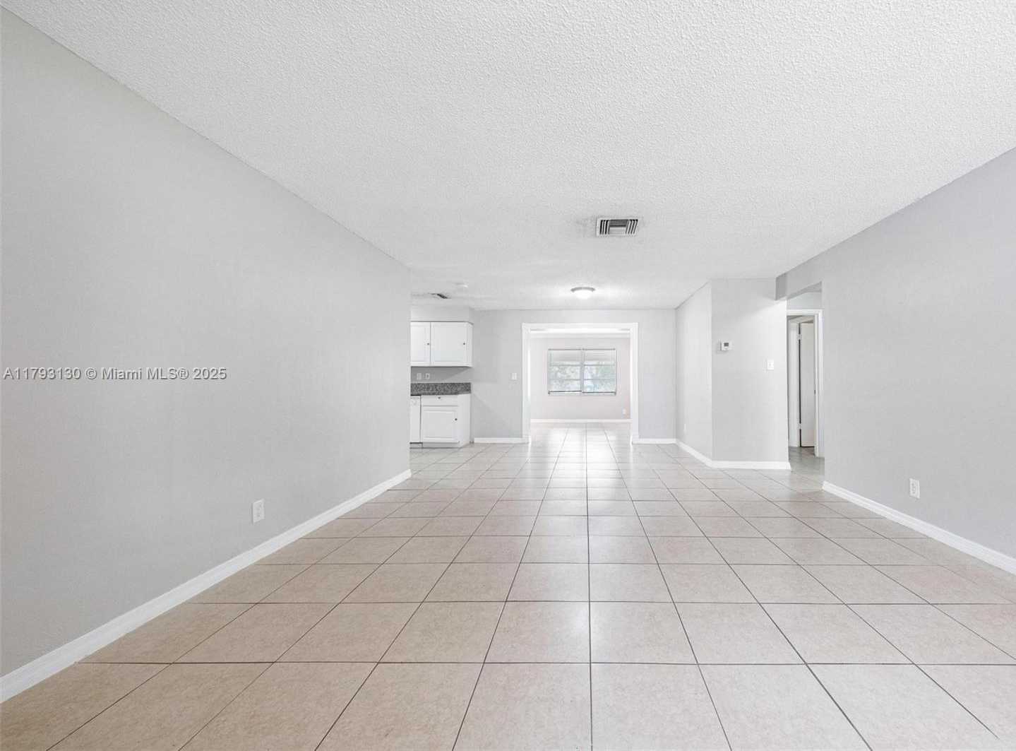 Small Image of 9103 NORTH WEST 81ST CT, Tamarac Number 22