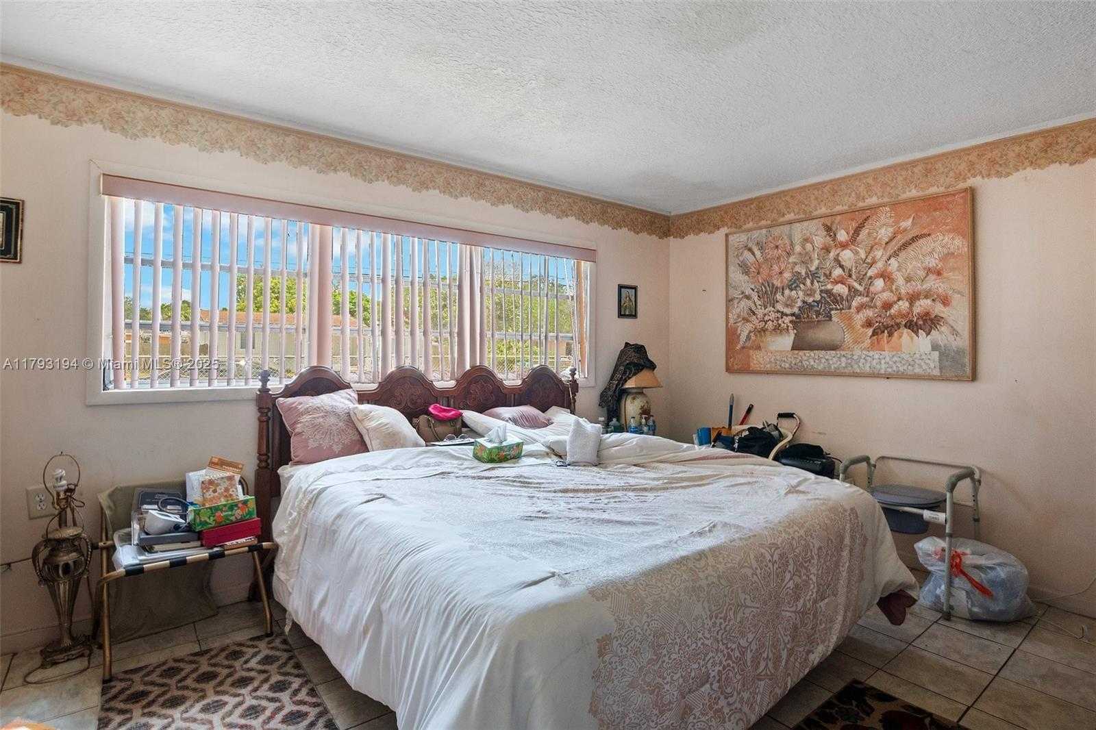 Small Image of 2870 NORTH WEST 169TH TER, Miami Gardens Number 13
