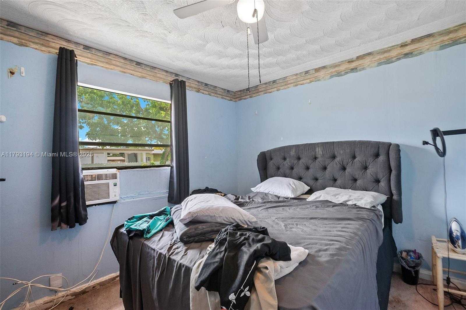 Small Image of 2870 NORTH WEST 169TH TER, Miami Gardens Number 17