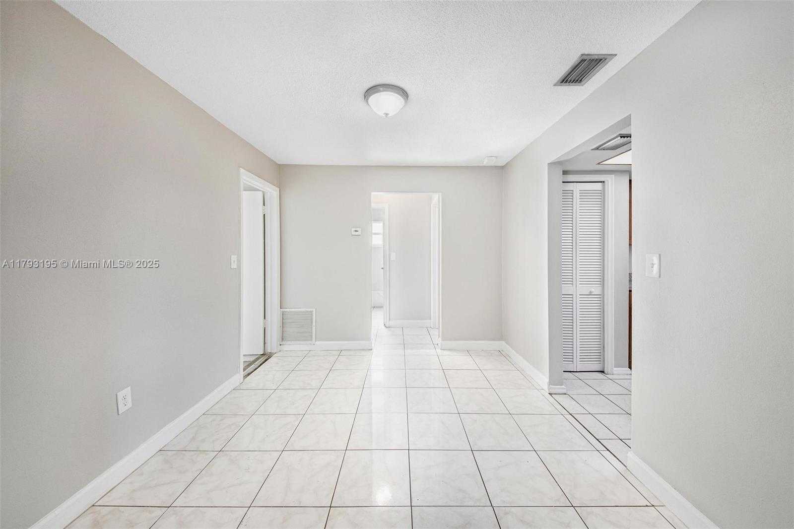 Small Image of 6421 NORTH WEST 24TH PL, Sunrise Number 24