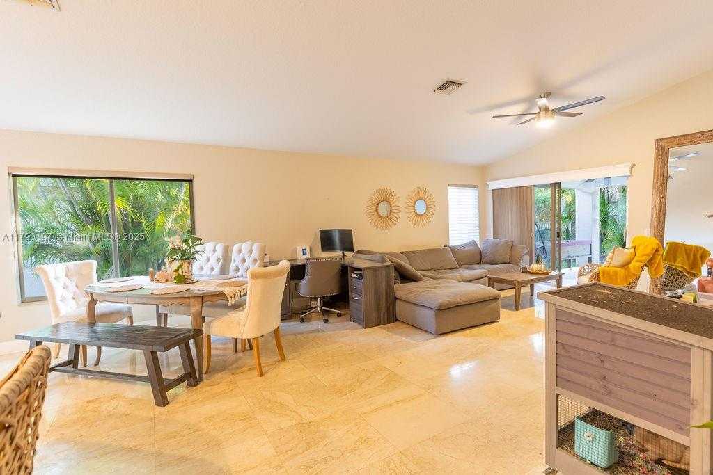 Small Image of 1558 SUNSET WAY, Weston Number 14