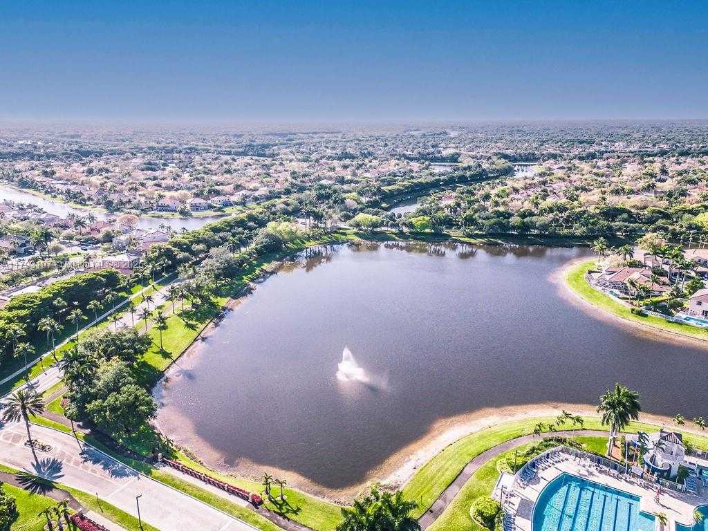 Small Image of 1558 SUNSET WAY, Weston Number 30