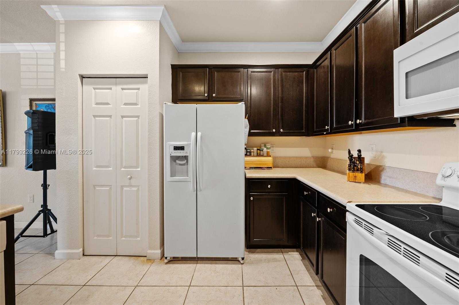 Small Image of 22780 SOUTH WEST 92ND CT, Cutler Bay Number 13