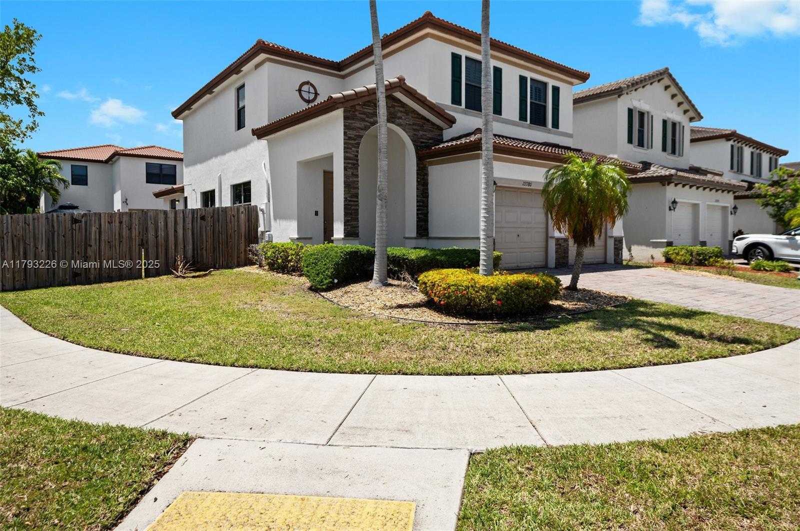 Small Image of 22780 SOUTH WEST 92ND CT, Cutler Bay Number 2