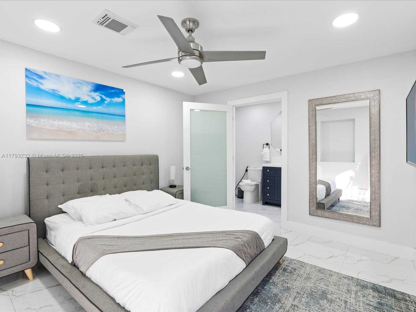 Small Image of 6820 SOUTH WEST 9TH ST, Pembroke Pines Number 14
