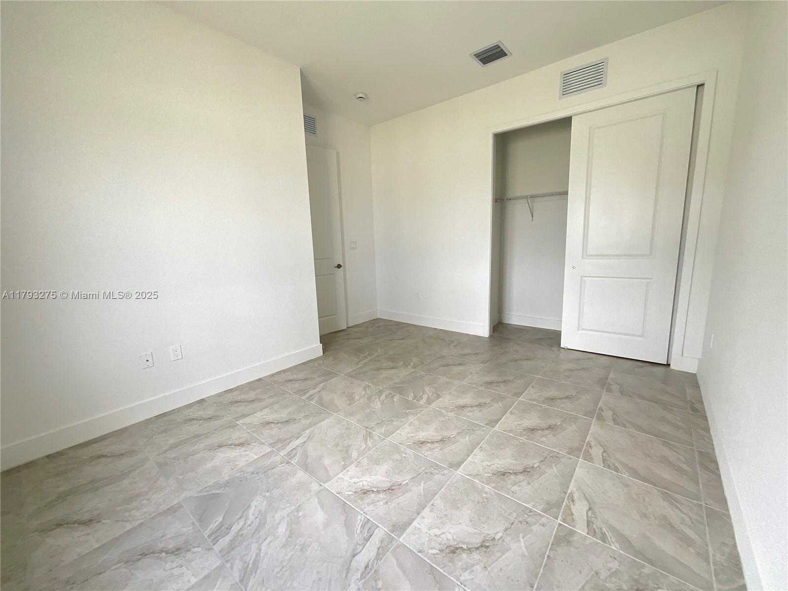 Small Image of Homestead Number 18