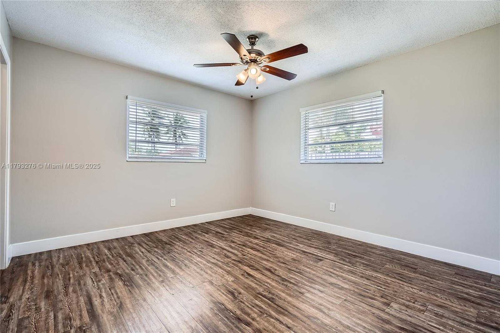 Small Image of 4380 NORTH WEST 4TH CT, Coconut Creek Number 12