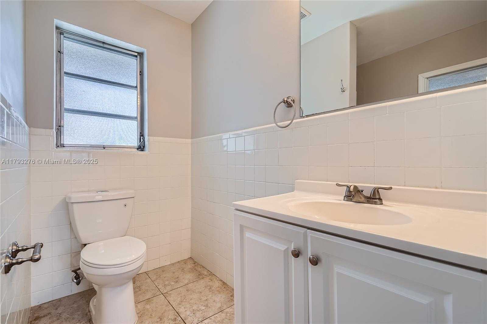 Small Image of 4380 NORTH WEST 4TH CT, Coconut Creek Number 14