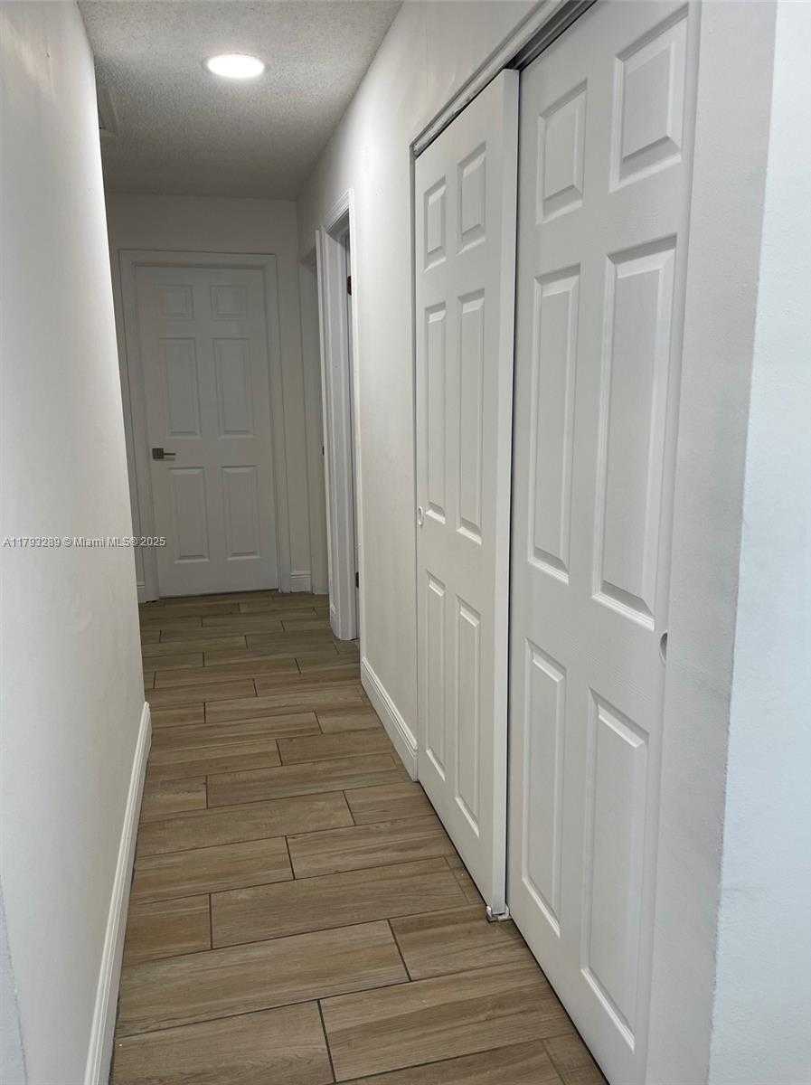 Small Image of 8588 NORTH WEST 27TH DR, Coral Springs Number 18