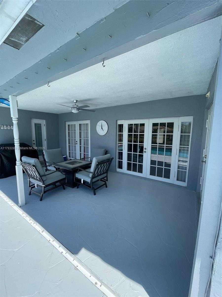 Small Image of 8588 NORTH WEST 27TH DR, Coral Springs Number 30