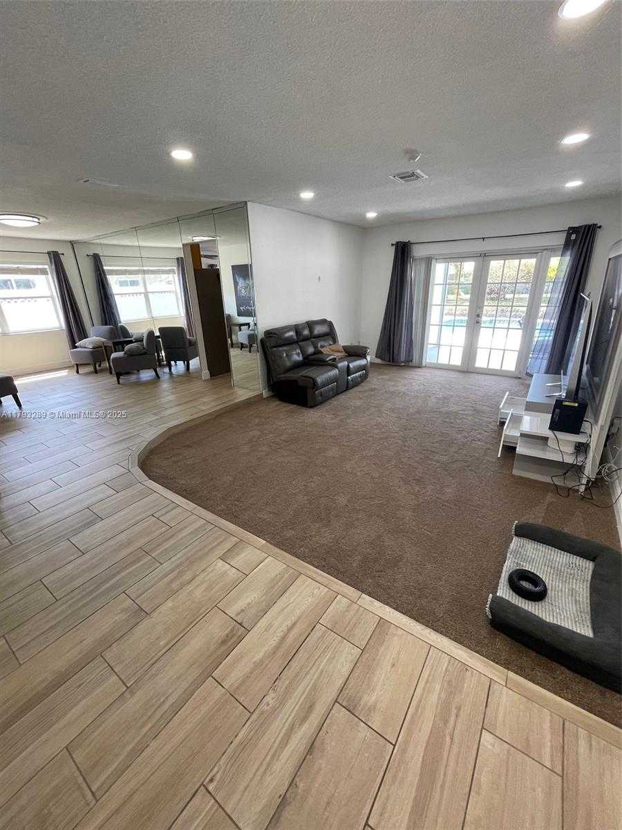 Small Image of 8588 NORTH WEST 27TH DR, Coral Springs Number 7