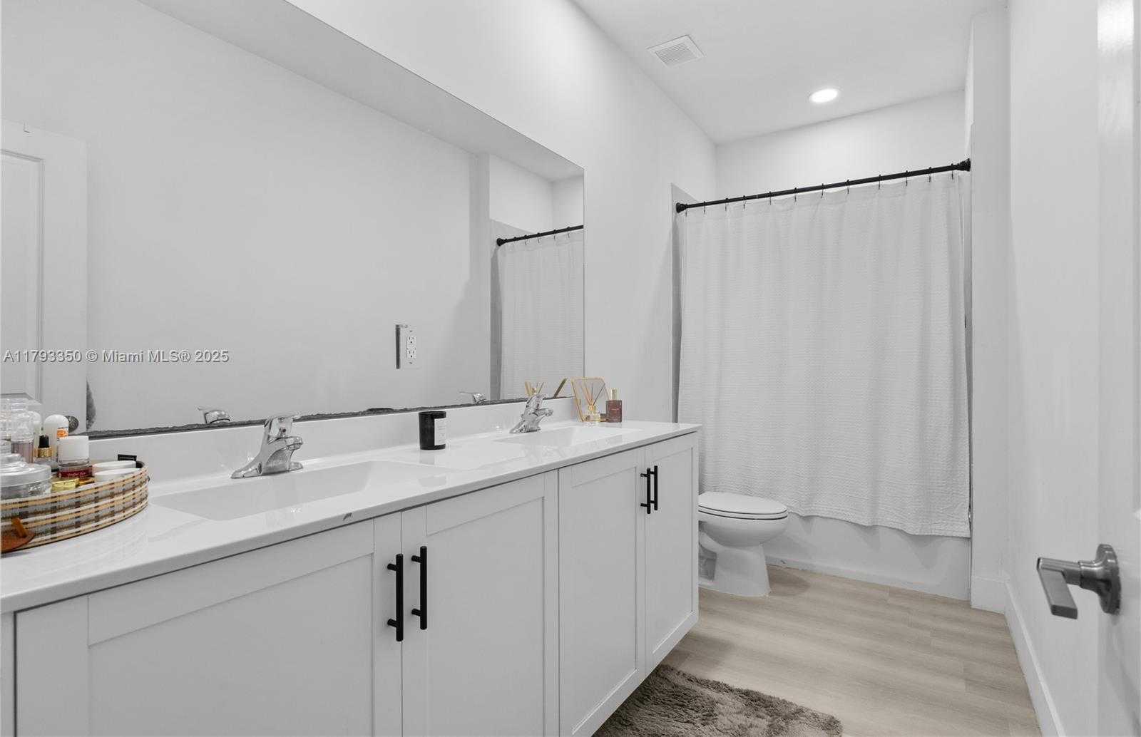 Small Image of 1387 SOUTH EAST 26TH TER, Homestead Number 27