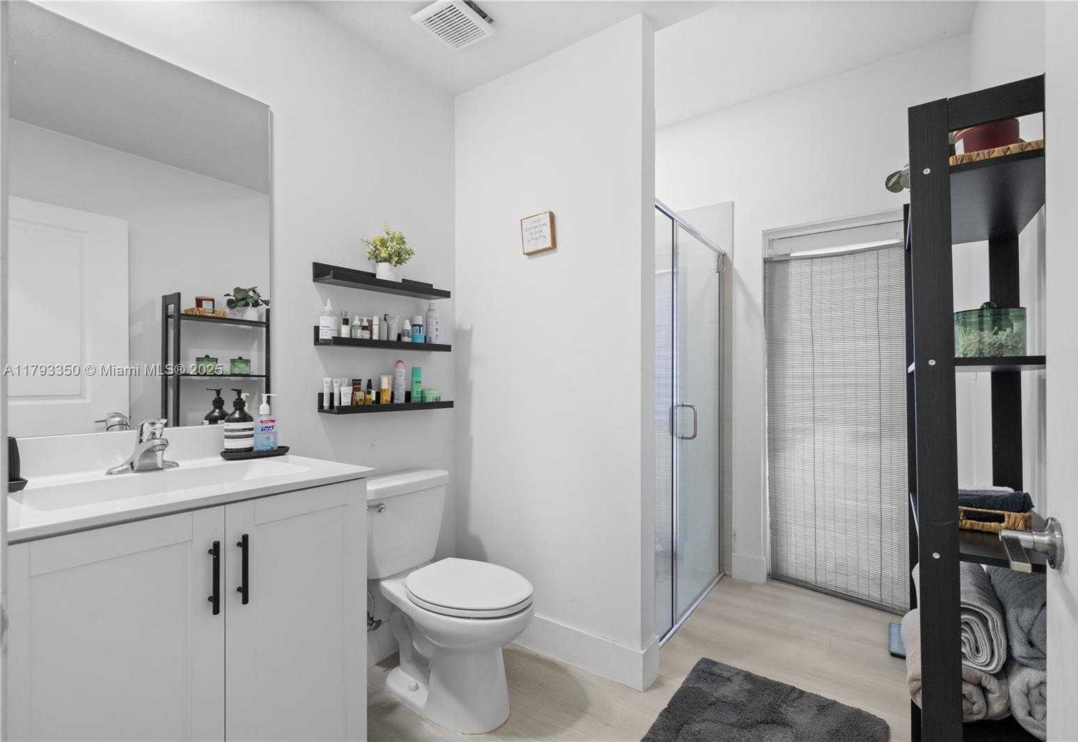 Small Image of 1387 SOUTH EAST 26TH TER, Homestead Number 30