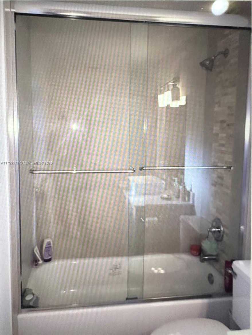Small Image of 6558 NORTH WEST 113TH PL, Doral Number 11