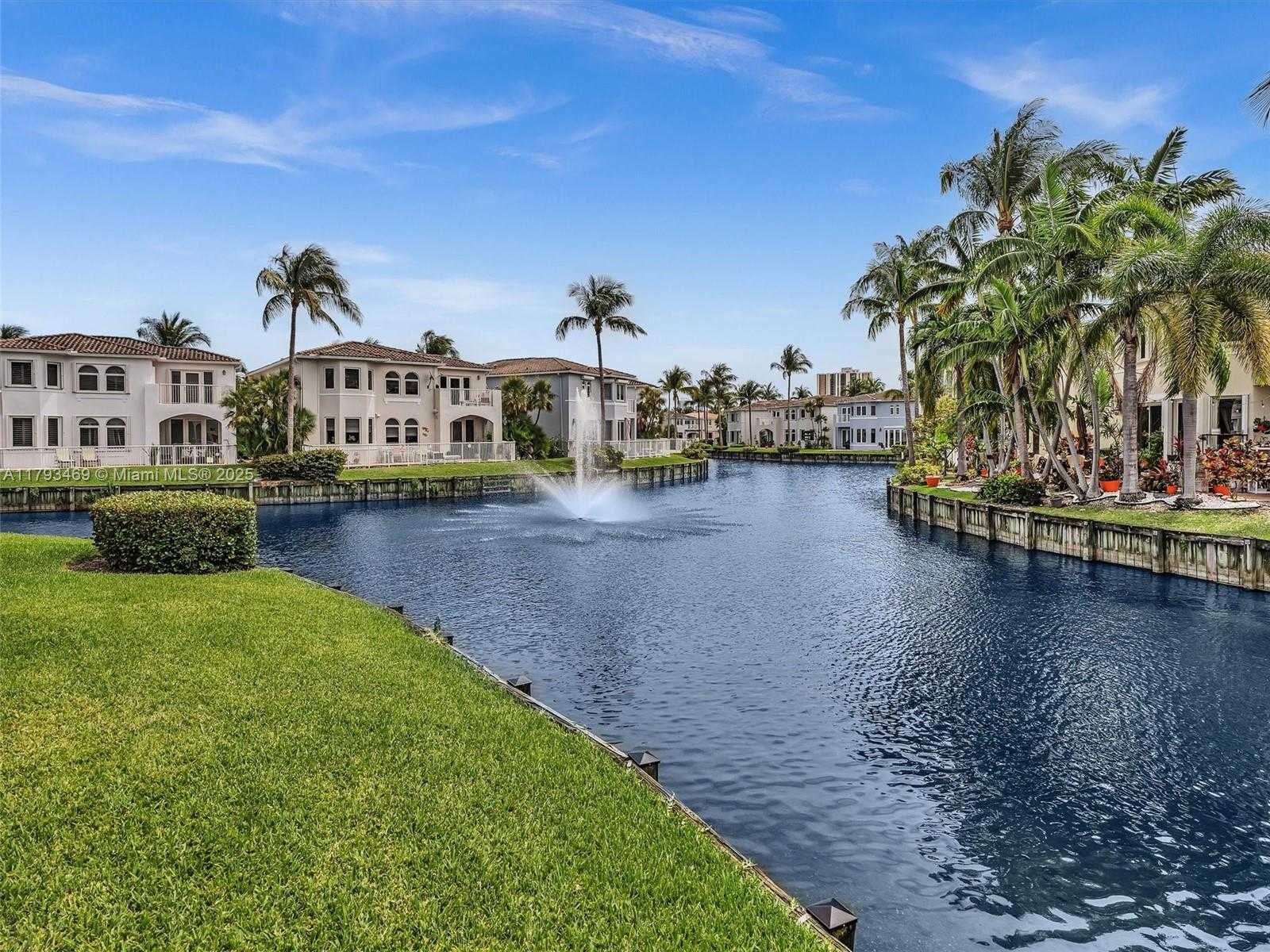 Small Image of 3144 NORTH EAST 212TH ST, Aventura Number 15