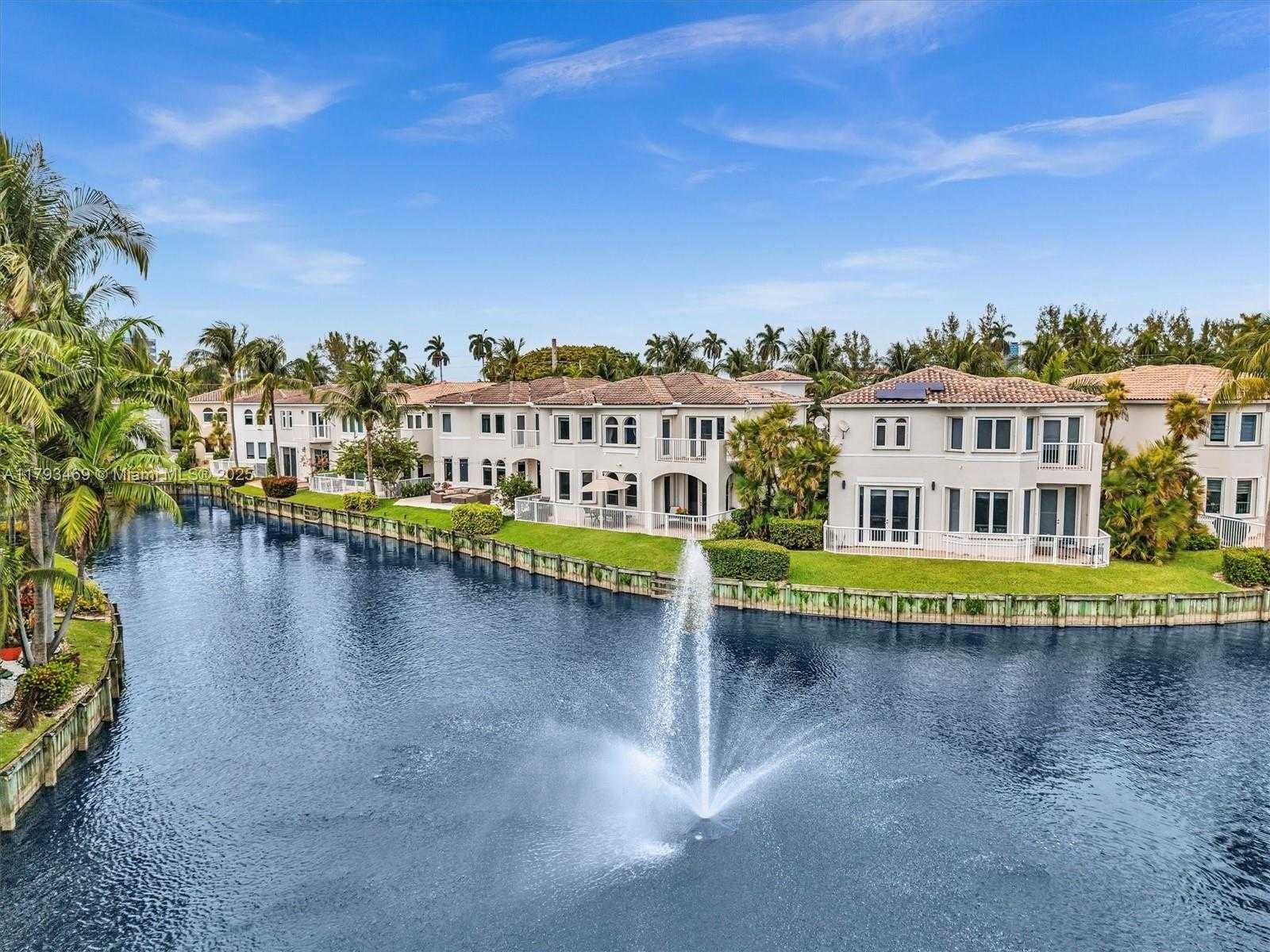 Small Image of 3144 NORTH EAST 212TH ST, Aventura Number 21
